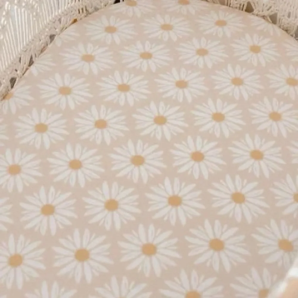 Daisy Print Bassinet Sheet - Daisy Print